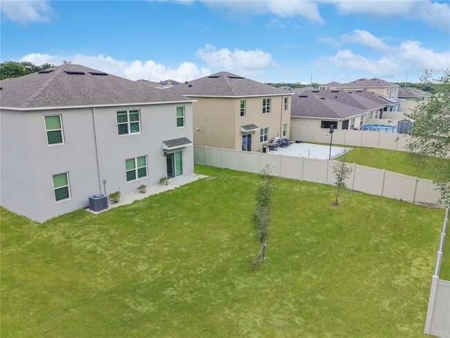 Building Photo - 2085 Doe Run Dr
