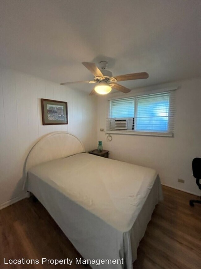 Building Photo - 3 br, 1.5 bath House - 68-252 Au Street