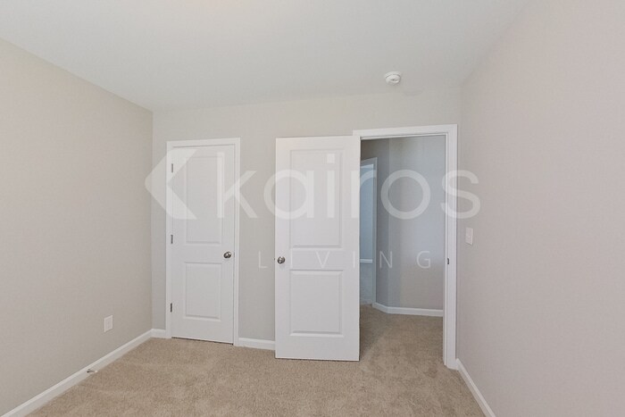Building Photo - 5147 Cobalt Fls Bnd