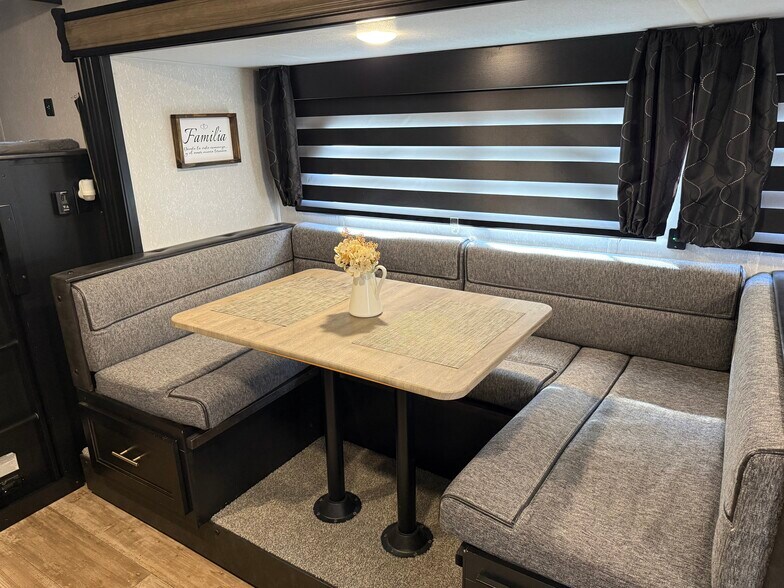 Building Photo - 48 Enos Dr