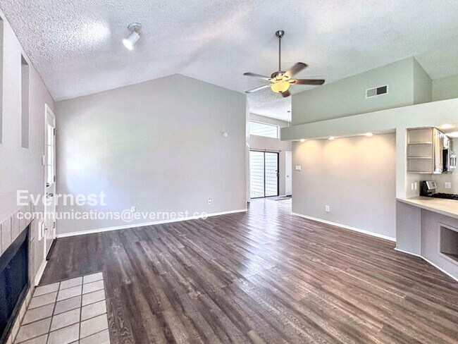 Building Photo - 2734 Indian Trail Dr