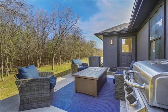 Building Photo - 3606 Kayewood Dr