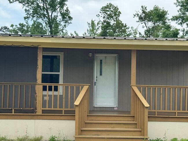 Building Photo - 4773 Lord Rd