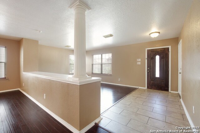 Building Photo - 7414 Forest Edge