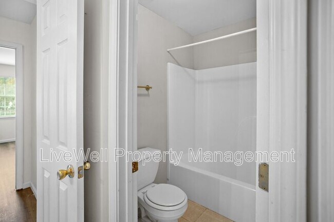 Building Photo - 428 Cambrian Ridge Trail