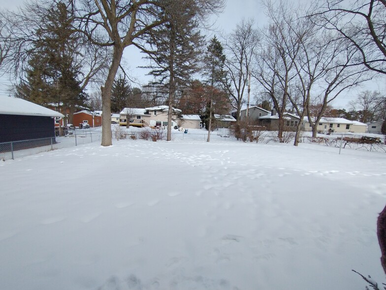 Backyard - 2163 Randy Ave