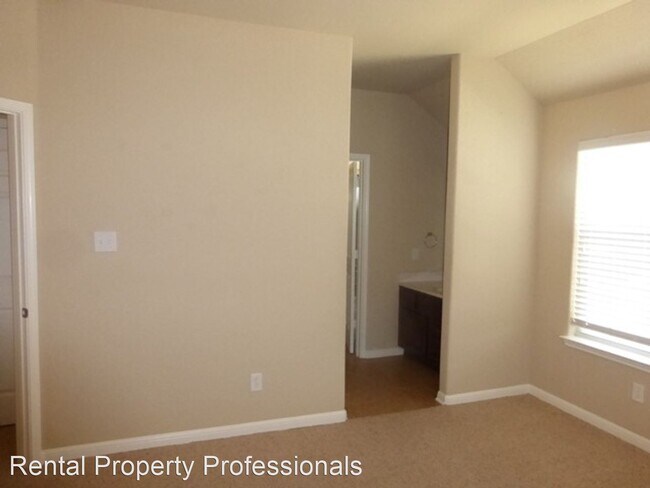 Building Photo - 4 br, 3 bath House - 26115 Crazy Creek