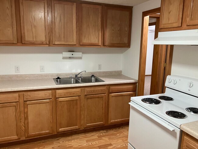 Building Photo - 2 Bedroom Unit available at New Bremen Flats!