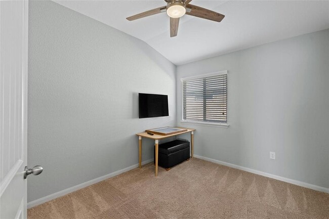 Building Photo - 631 Pinnacle Dr