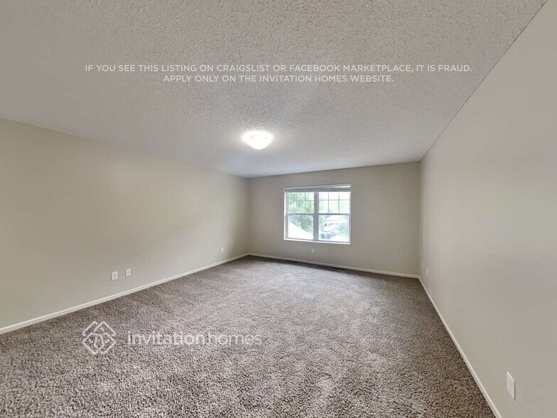 Building Photo - 12721 Kiska St NE