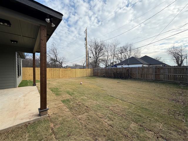 Building Photo - 5150 Charlene Dr