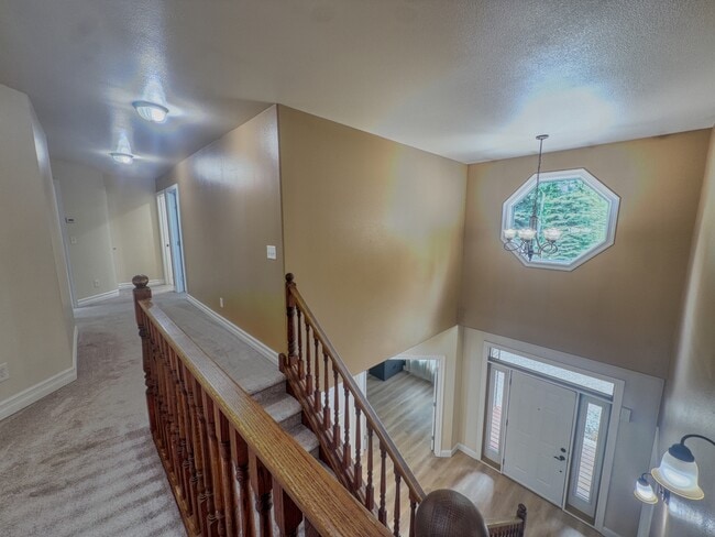 Building Photo - 1850 Osborn Ct
