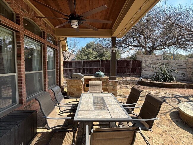 Building Photo - 15313 Bandon Dr