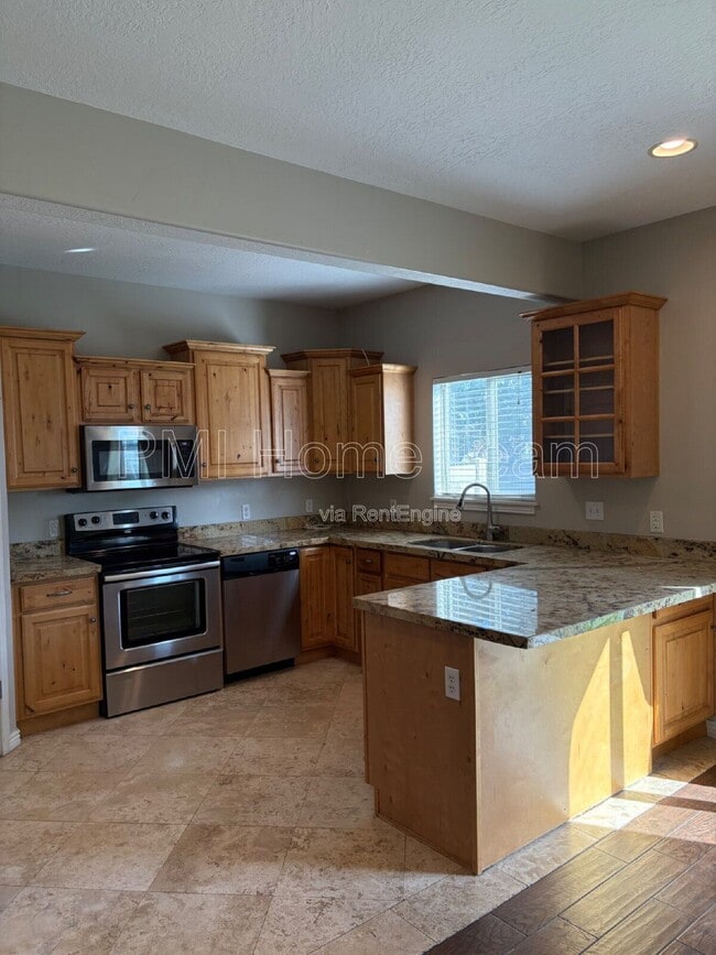 Building Photo - 260 Ailee Lane