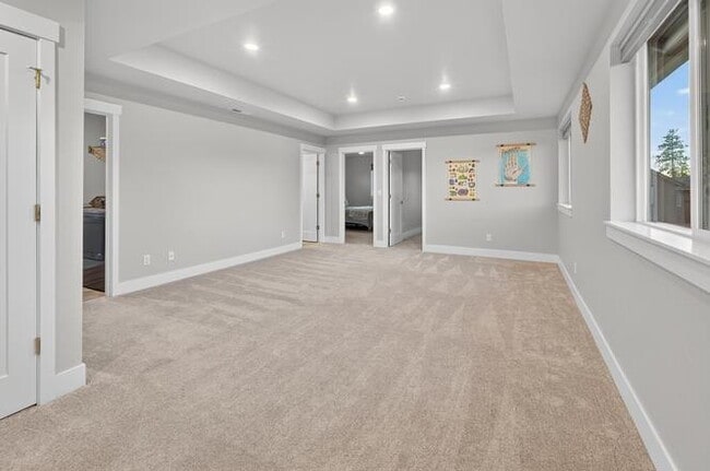 Building Photo - Attractive Modern Easton 3 Bedroom Home