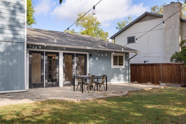Building Photo - 7505 Burly Oak Cir