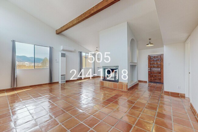 Building Photo - 876 Tramway Ln Ct NE