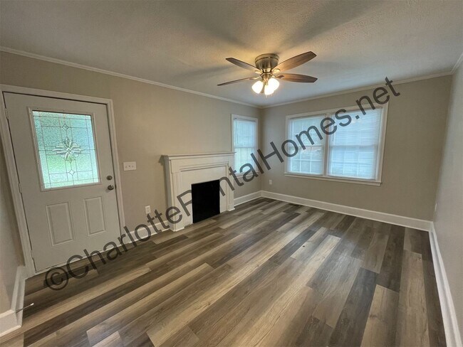 Building Photo - 1109 Craig Ave