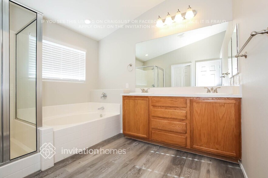 Building Photo - 8105 Starling View Ct