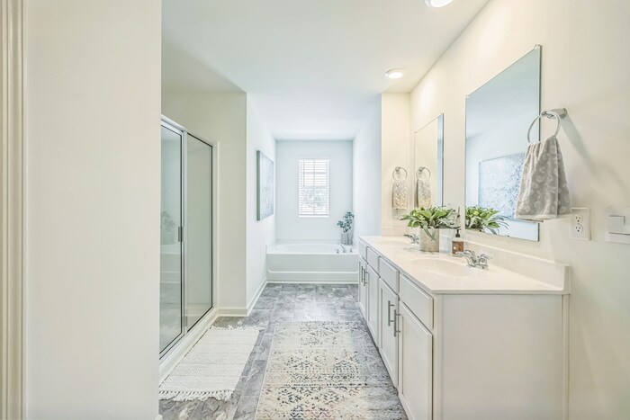 Building Photo - 5636 Timber Leaf Lp