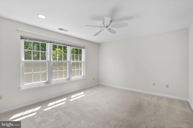 Building Photo - 111 Timberbrook Ln