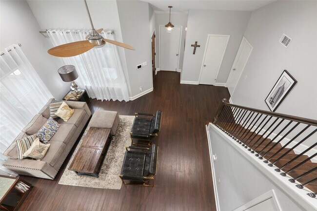 Building Photo - 15 Abbey Brook Pl