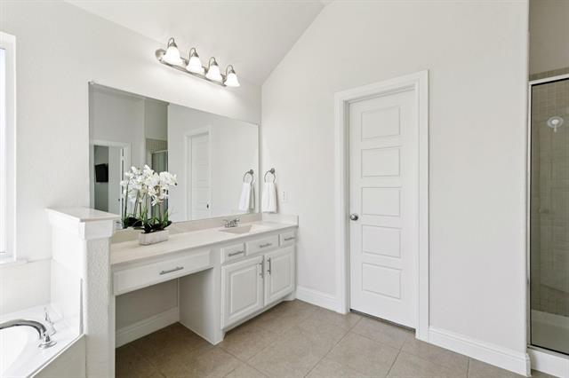 Building Photo - 716 Nathanael Greene Ct