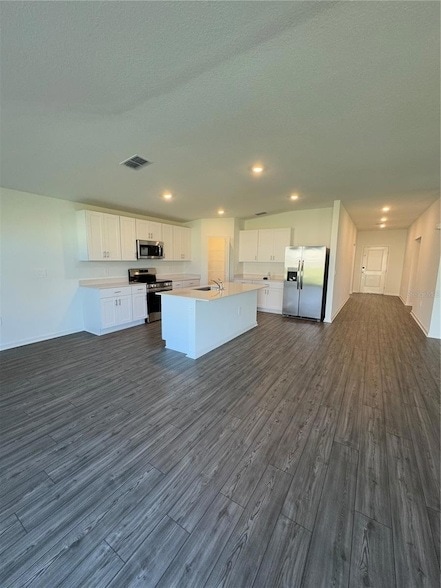 Building Photo - 8924 SW 41st Terrace