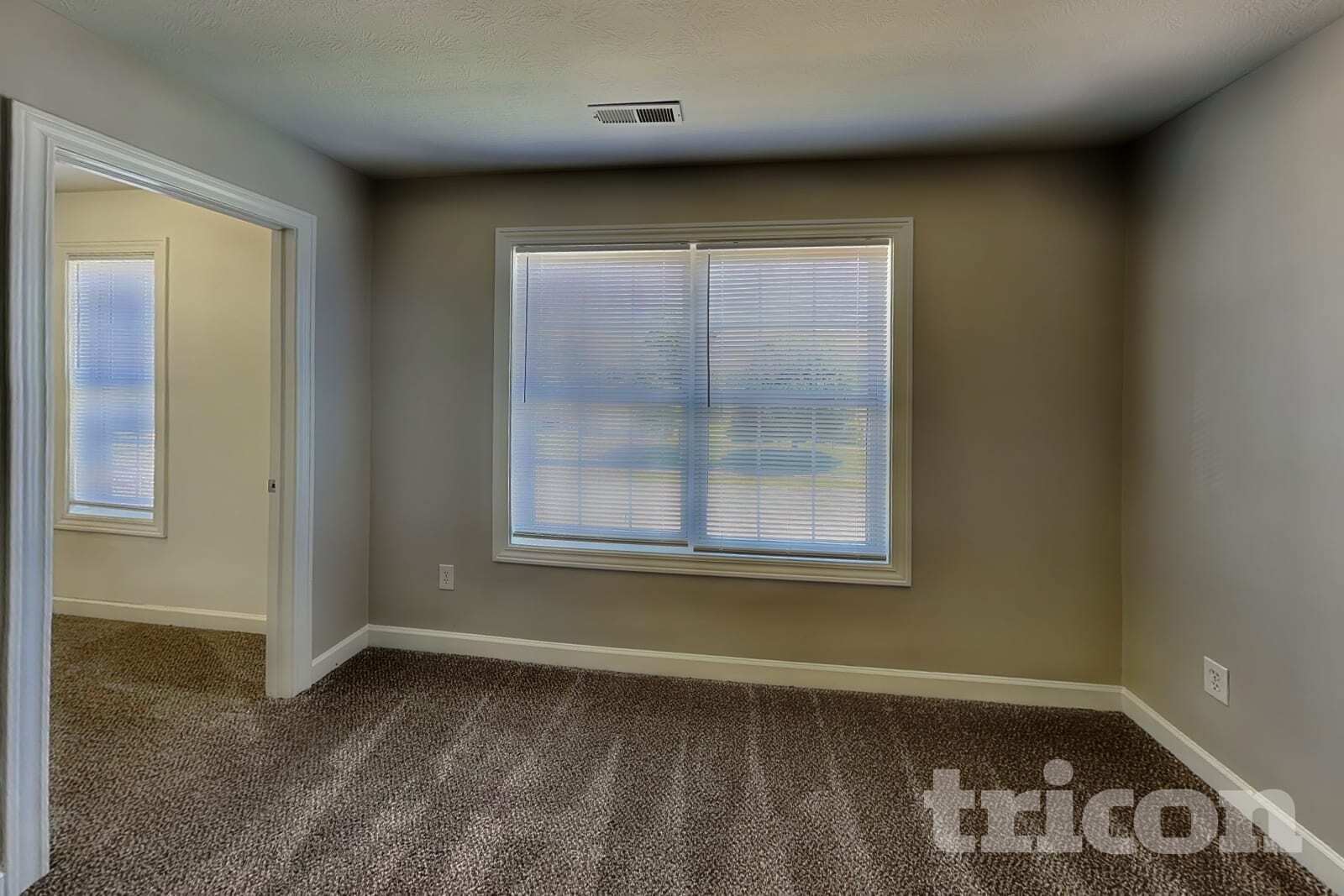 Building Photo - 5426 Basin Park Dr