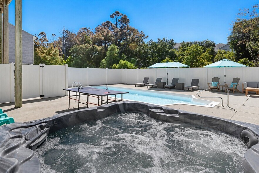 Building Photo - 750 Sea Horse Ct