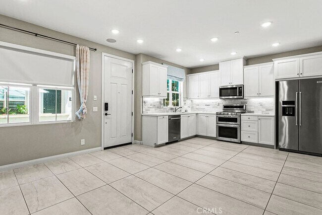 Building Photo - 12162 Starling Ln