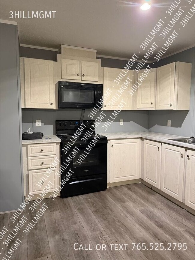 Building Photo - 5600 W Kilgore Ave