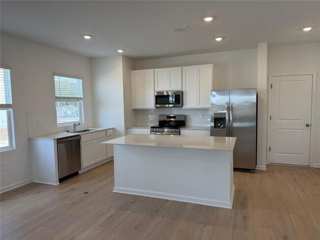 Building Photo - 5151 Loyalty Dr