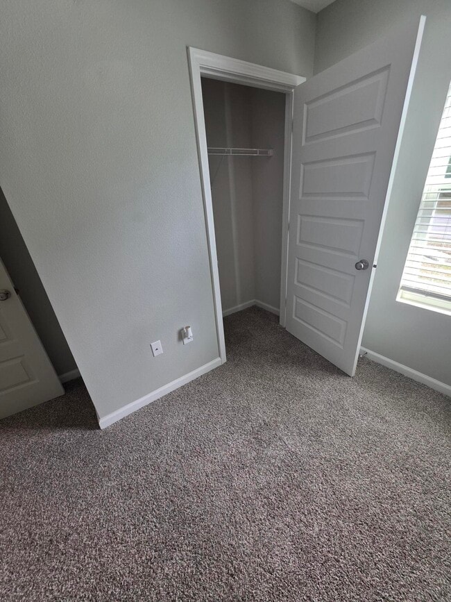 Building Photo - 3123 Van Day Way