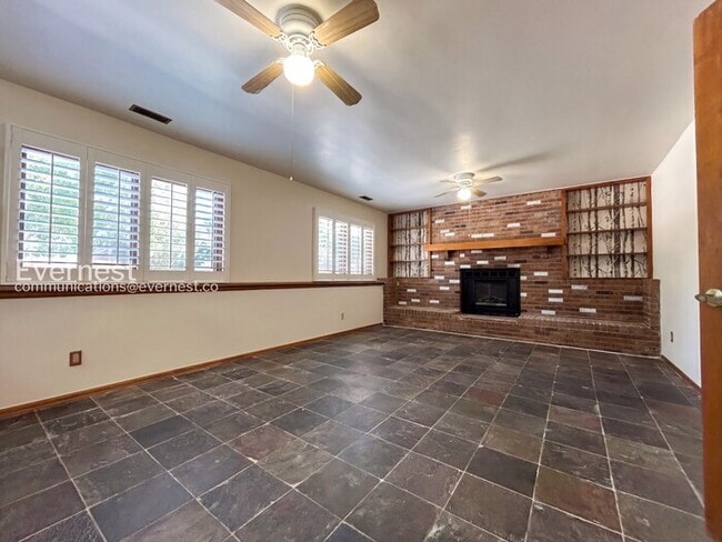 Building Photo - 4035 Thundercloud Dr