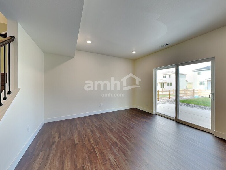 Building Photo - 3965 Patterdale Pl