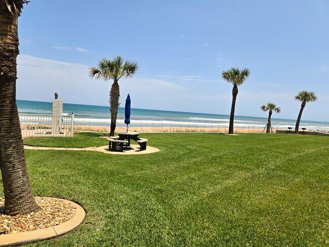 Building Photo - 1133 Ocean Shore Blvd