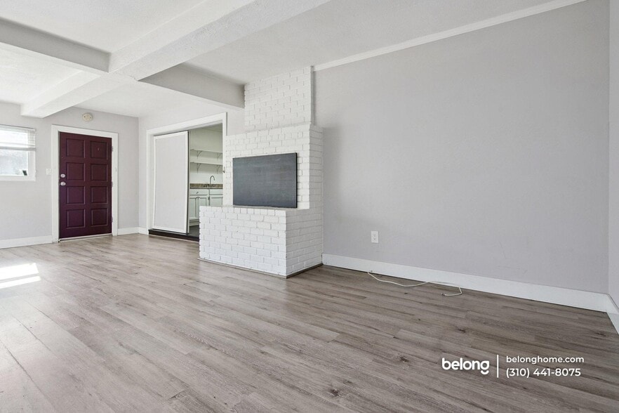 Building Photo - 8630 Stanmoor Dr