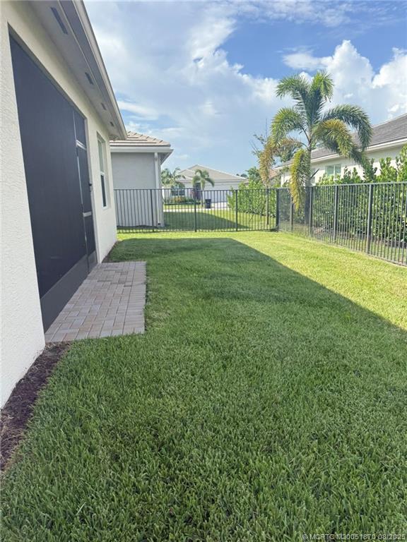 Building Photo - 11681 SW Oceanus Blvd