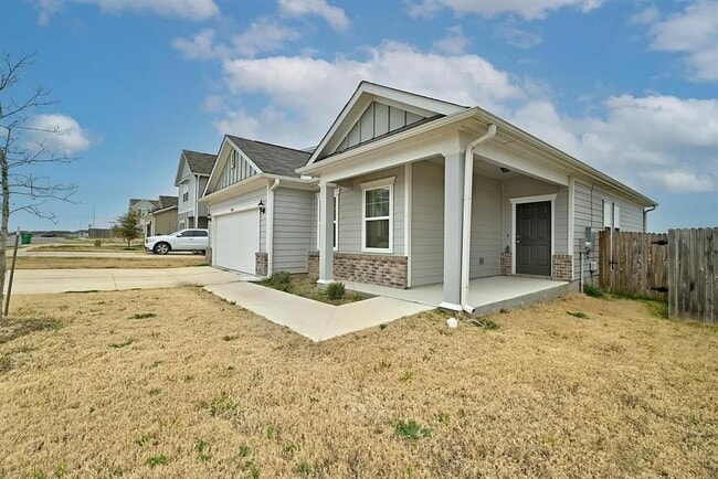 Building Photo - 19408 Samuel Welch Wy