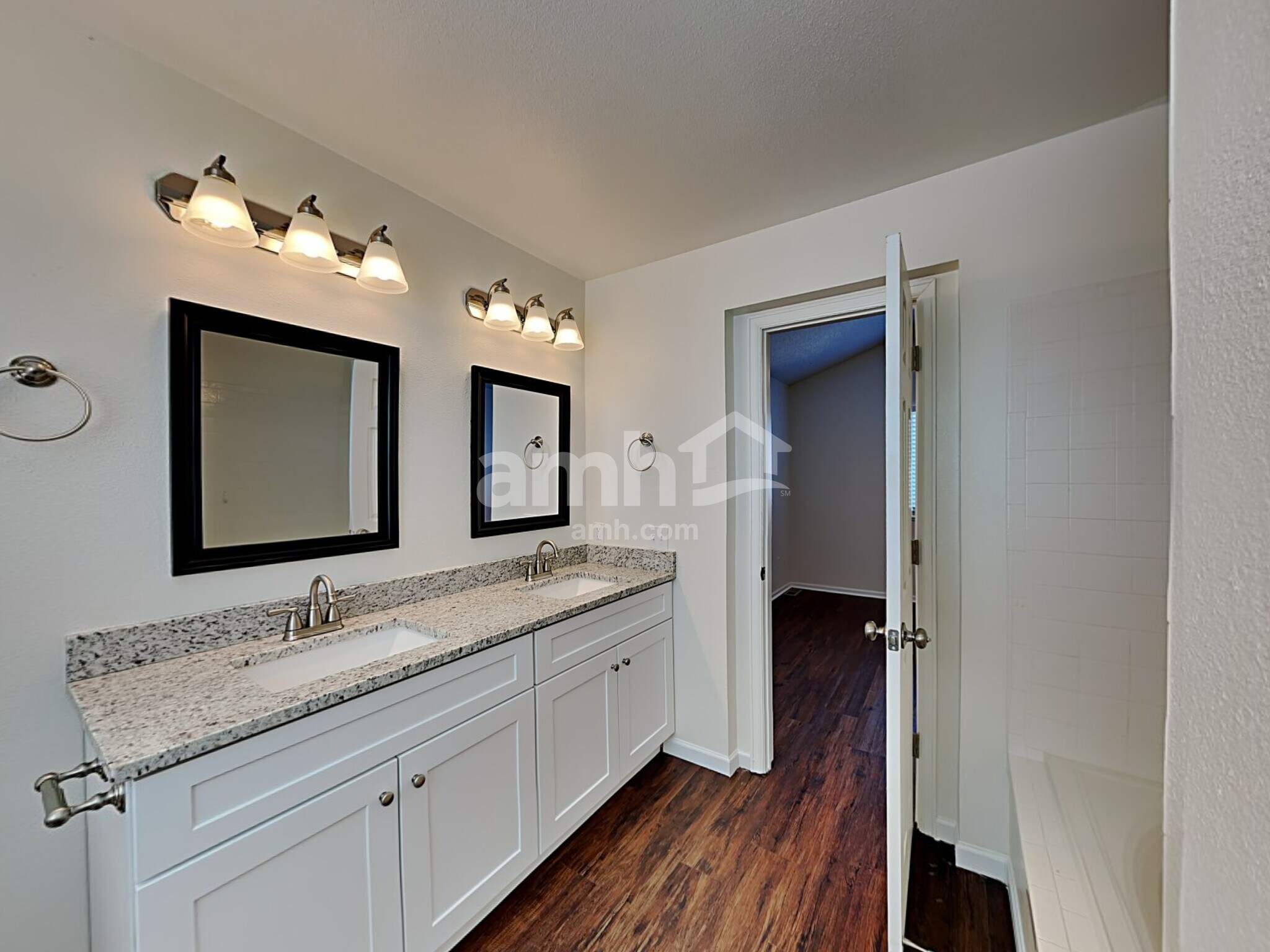 Building Photo - 8226 Wilmington Dr