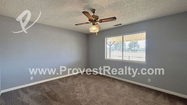 Building Photo - 14945 Flathead Rd