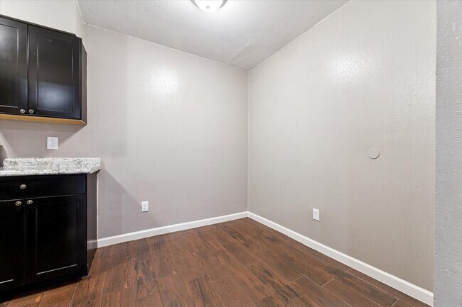 Building Photo - 8801 Hammerly Blvd