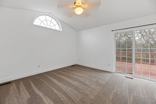 Building Photo - Beautiful 4 Bed 3 Bath in Andover School District!