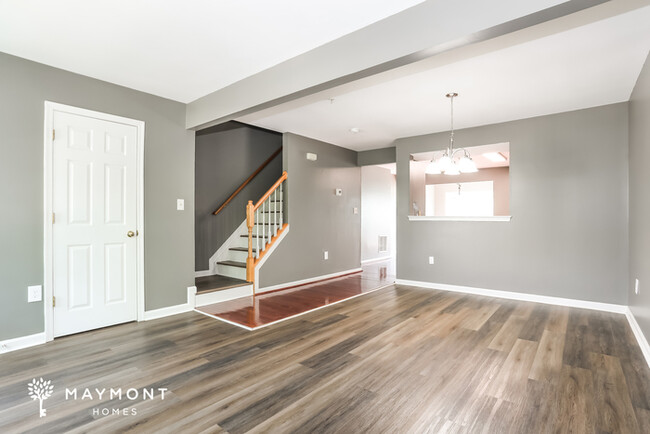 Building Photo - 3 Holly Leaf Ct