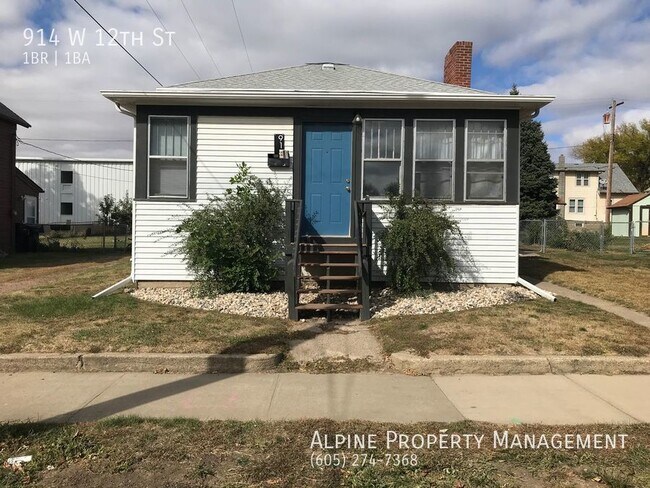 Building Photo - 1 Bed/1 Bath Twinhome For Rent!