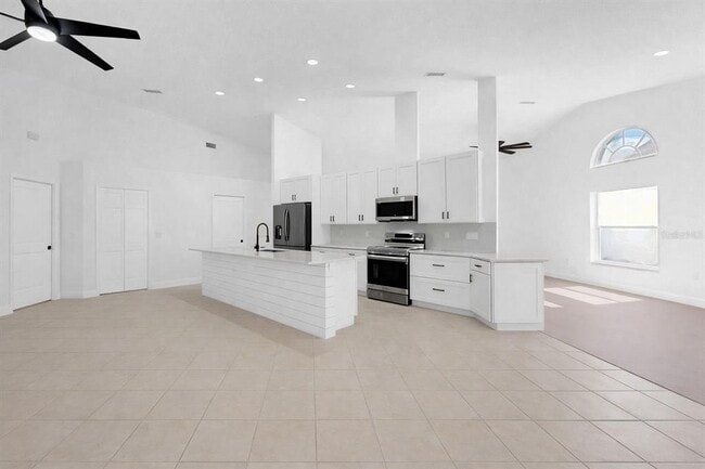 Building Photo - 6409 Stone River Rd