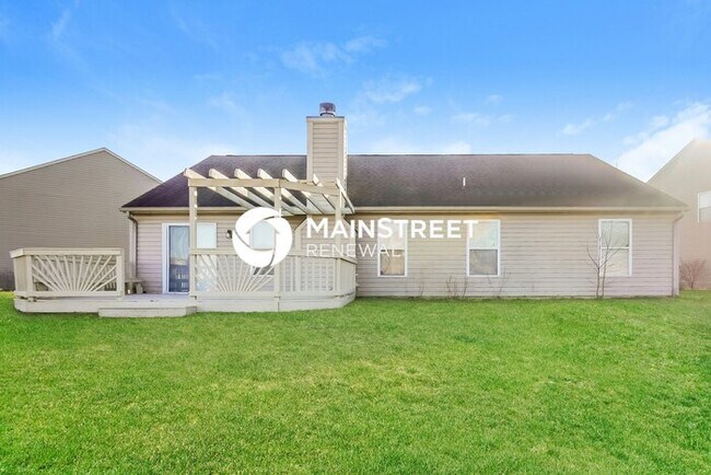Building Photo - 3 Bedroom Pet-Friendly Home in INDIANAPOLIS, IN with Main Street Renewal