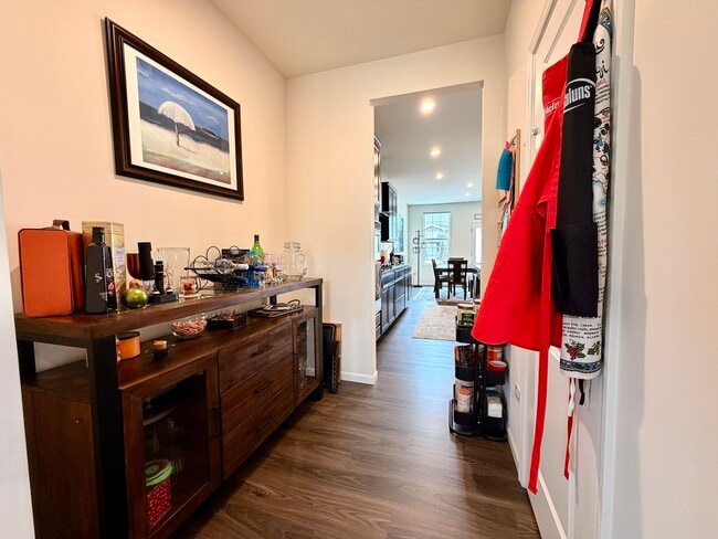 Building Photo - 12460 S Compass Ave