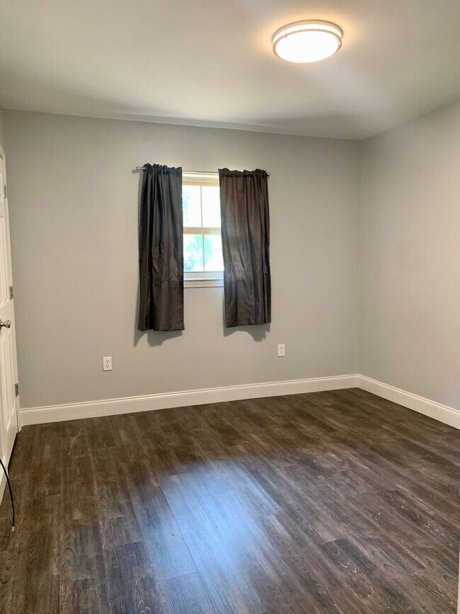 Building Photo - 3BD/BA House for Lease off Hwy 1065 in Independence